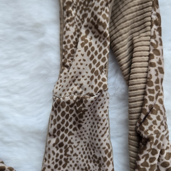 Acacia shaka top hookipa bottom small barefoot cord - Picture 4 of 4